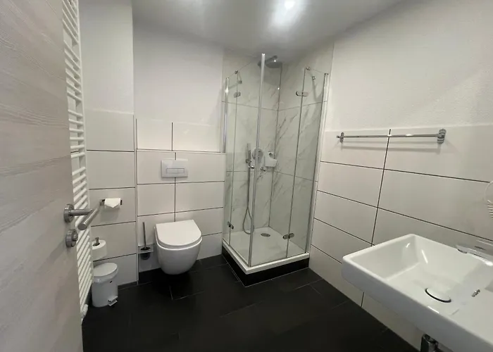 Hotel Kriemhilde 3*